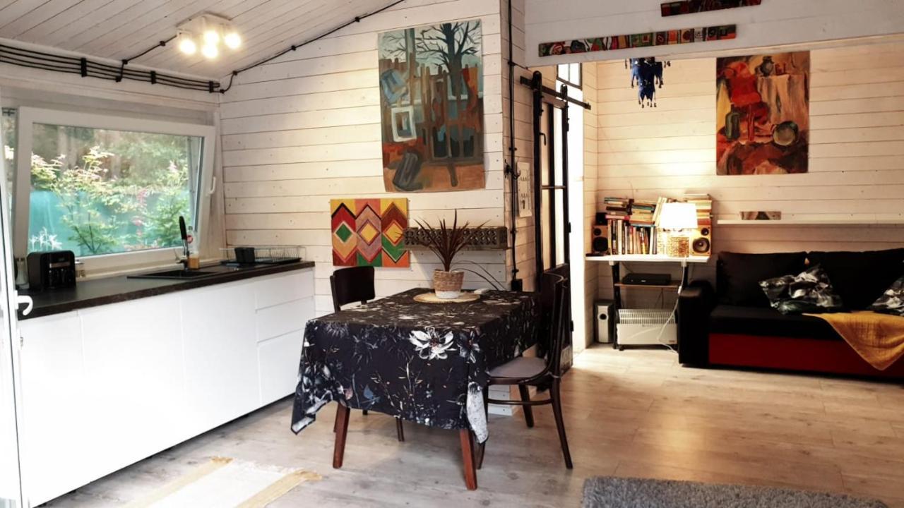 Domek Pod Trzema Kuropatwami Ily Kolo Urli Eksteriør bilde